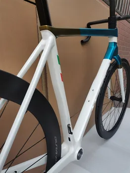  Высококачественная карбоновая дисковая рама для шоссейного велосипеда, полностью скрытые и интегрированные кабели, карбоновая рама для шоссейного велосипеда 700C